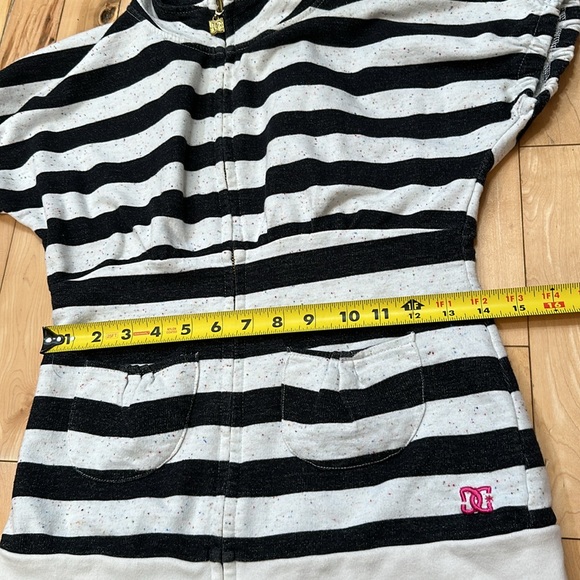 DC Striped Short Sleeve Sweater - Picture 6 of 10